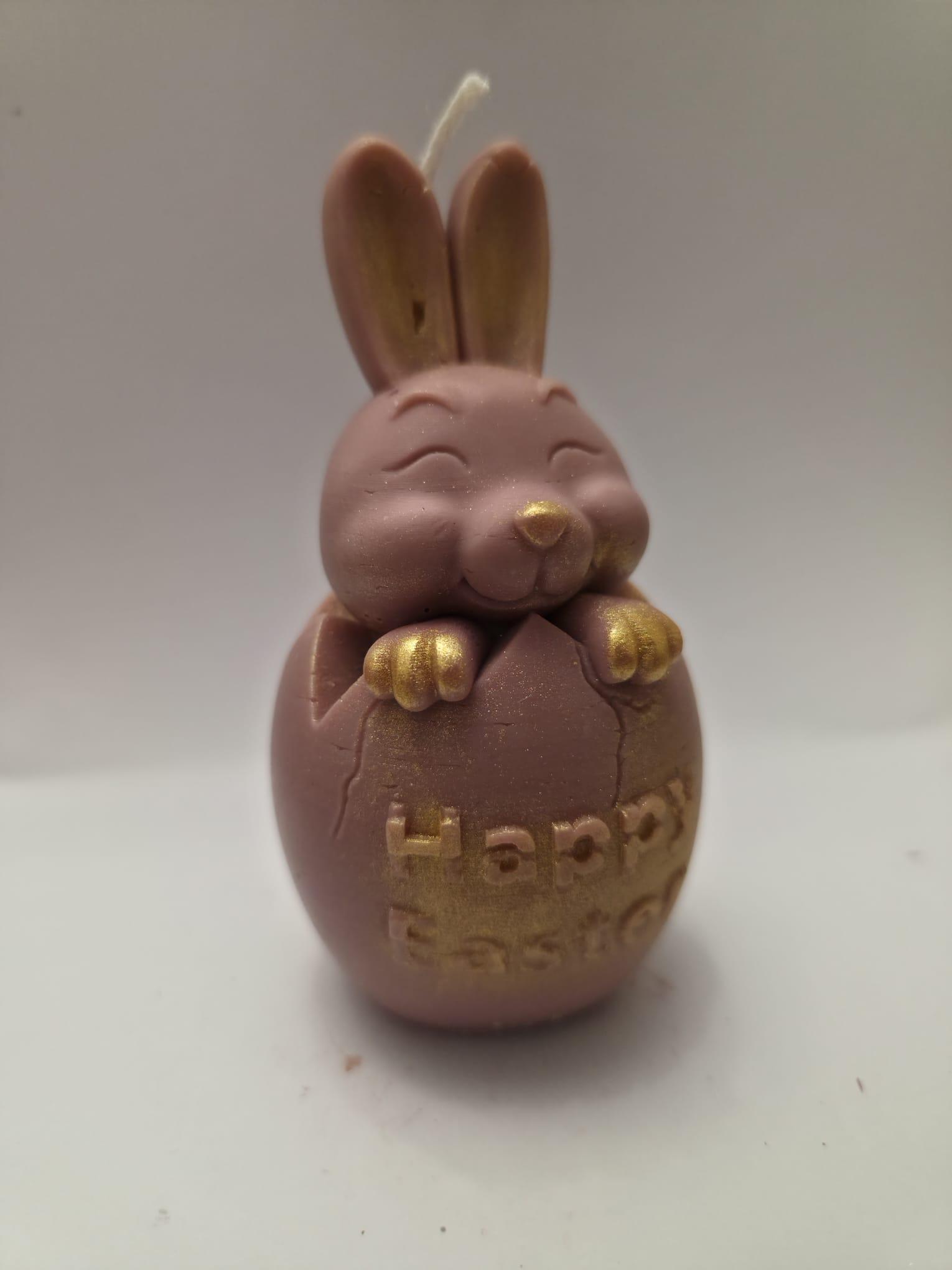 Lumânare Artizanală „Happy Easter” – Iepurașul Vesel IoBo Candles