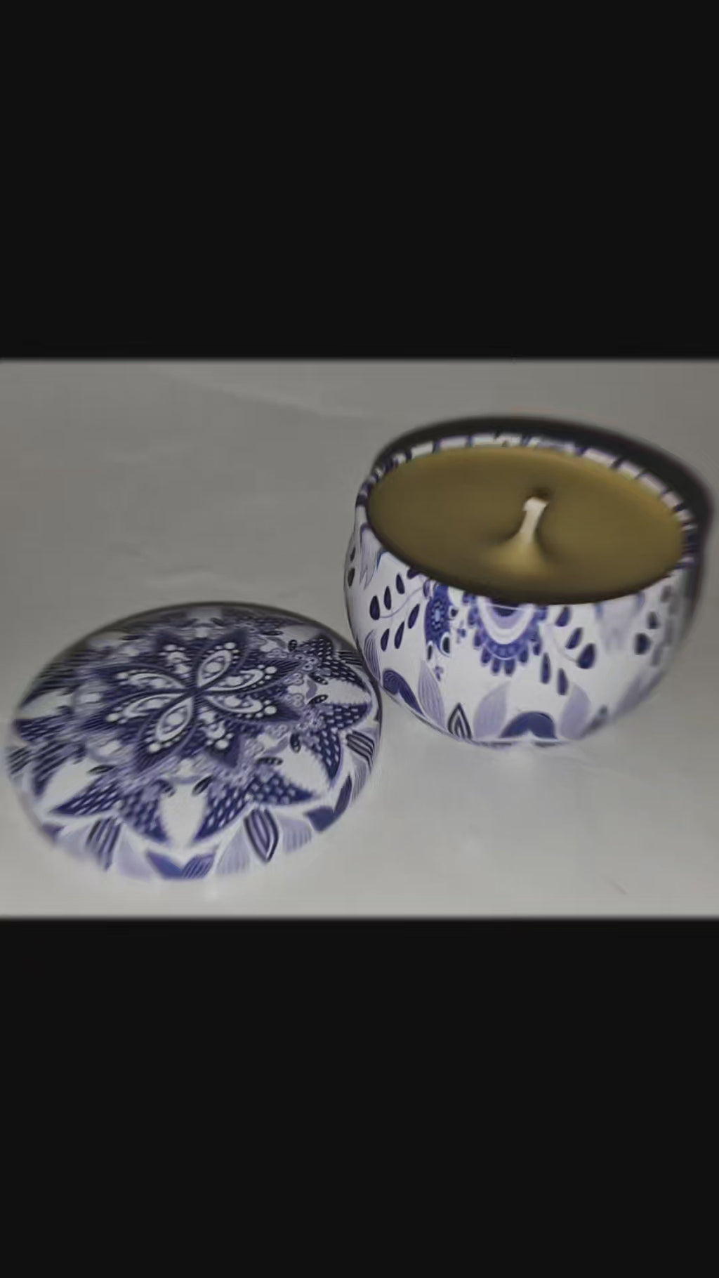 Lumânare în Recipient Metalic "Bohemian Mandala" – Aromaterapie și Stil